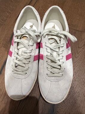 Gola Women’s White Suede Sneakers with Pink Stripes